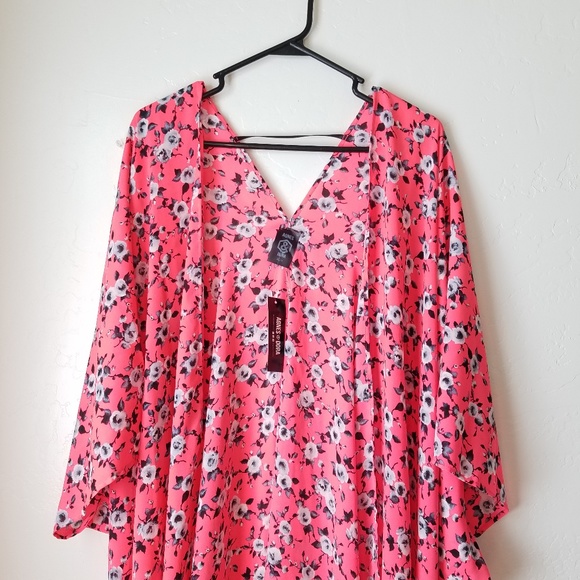 Agnes & Dora Plus Sz Pink Floral Flowy Kimono - Picture 2 of 12